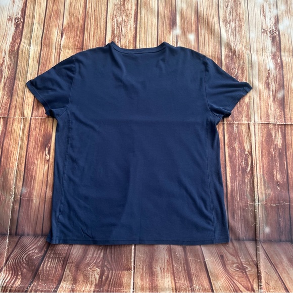 Calvin Klein Men’s Body Fit Short Sleeve V-Neck Navy T-Shirt Size XL - Picture 2 of 8